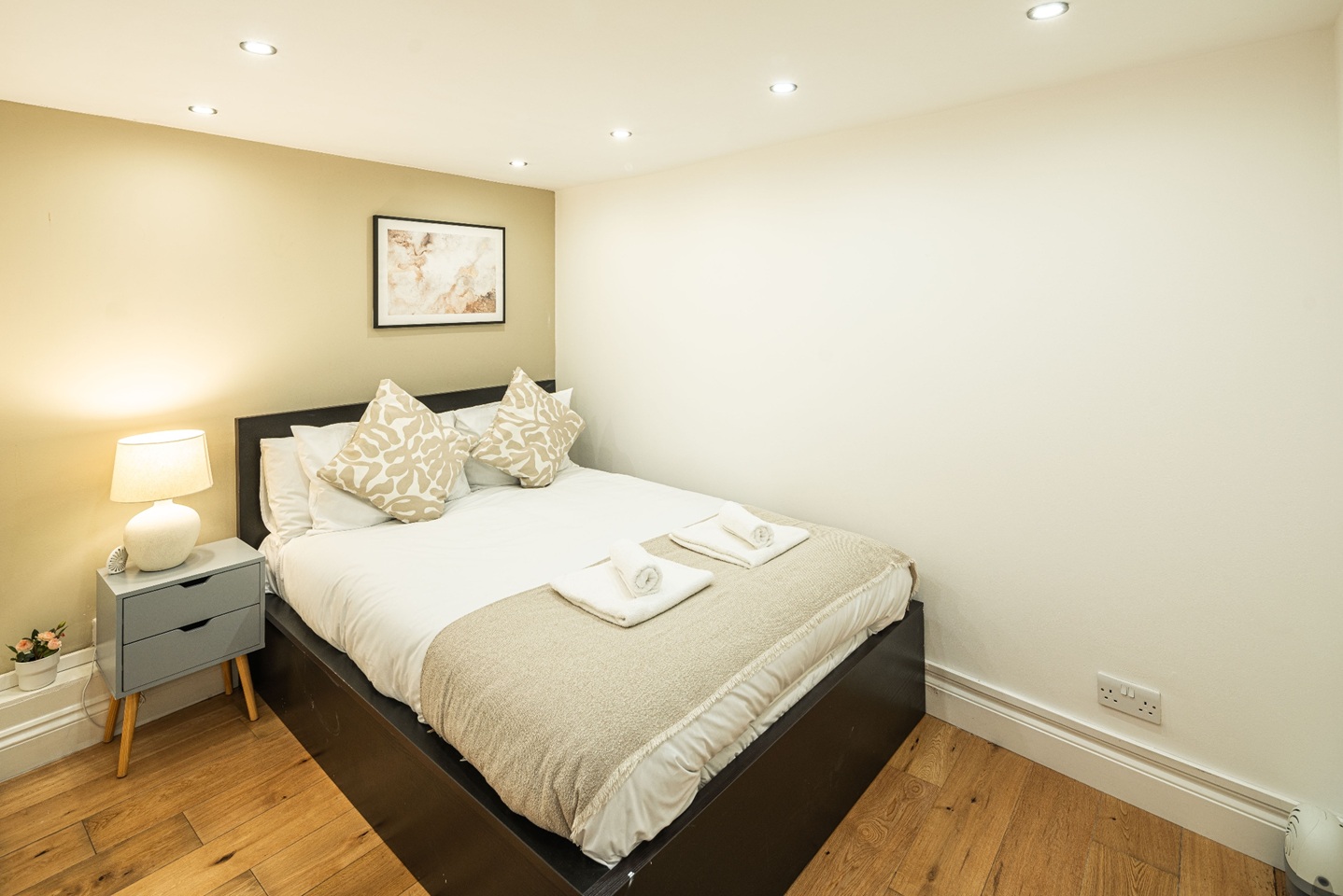 Additional image 12 of 2 Bed Flat, Royal College Street, NW1, N1 7GU