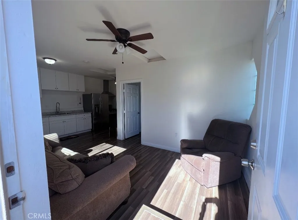 Additional image 5 of 10427 Danube Avenue, Granada Hills, CA 91344