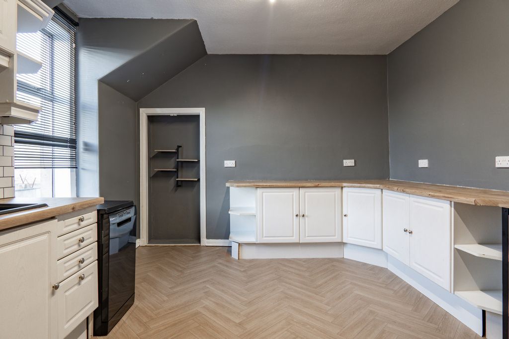 Additional image 7 of 3 bed flat for saleHill Street, Elgin IV30