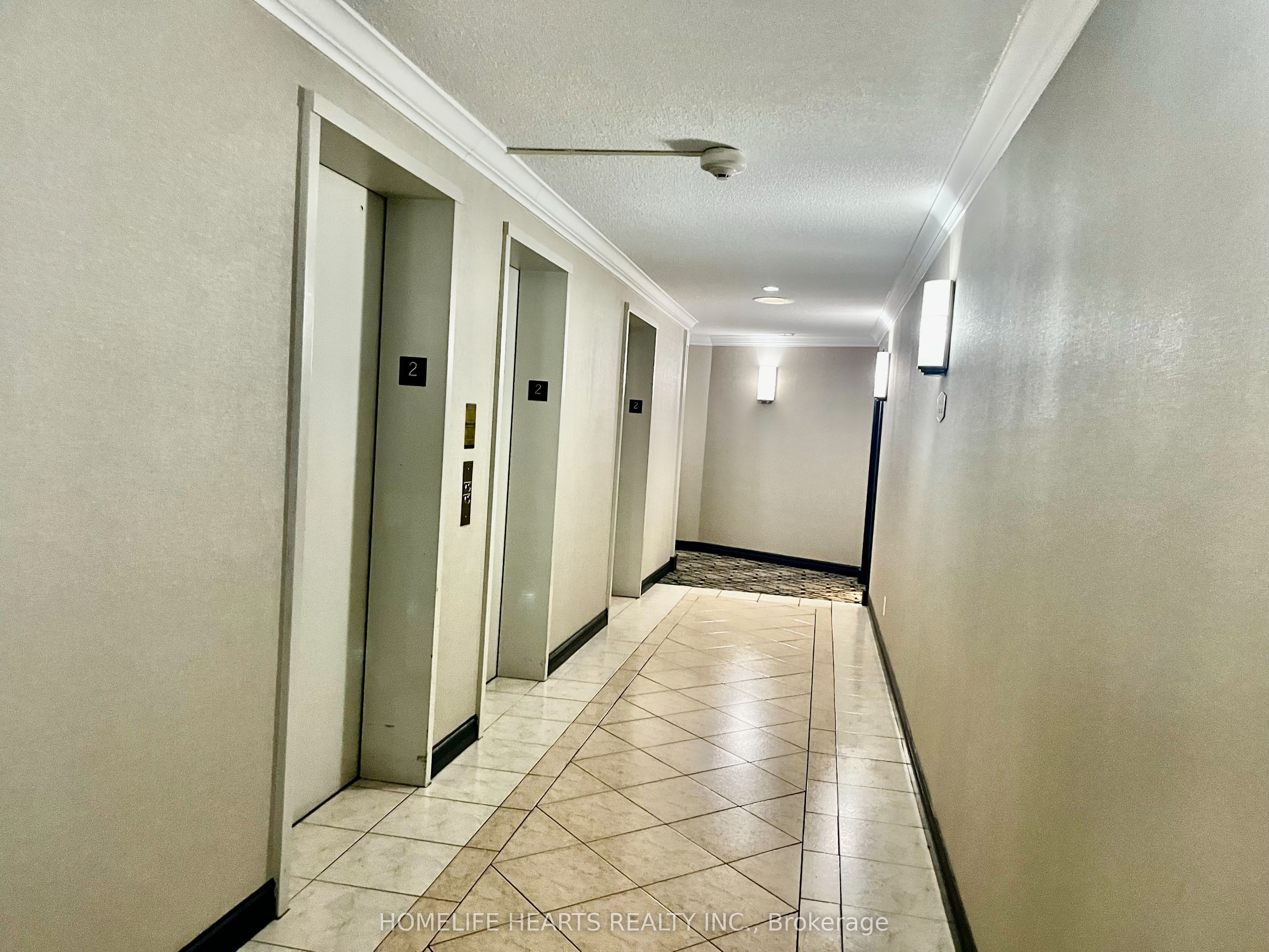 Additional image 5 of 213-330 Mccowan Road, Toronto, ON, M1J 3N3
