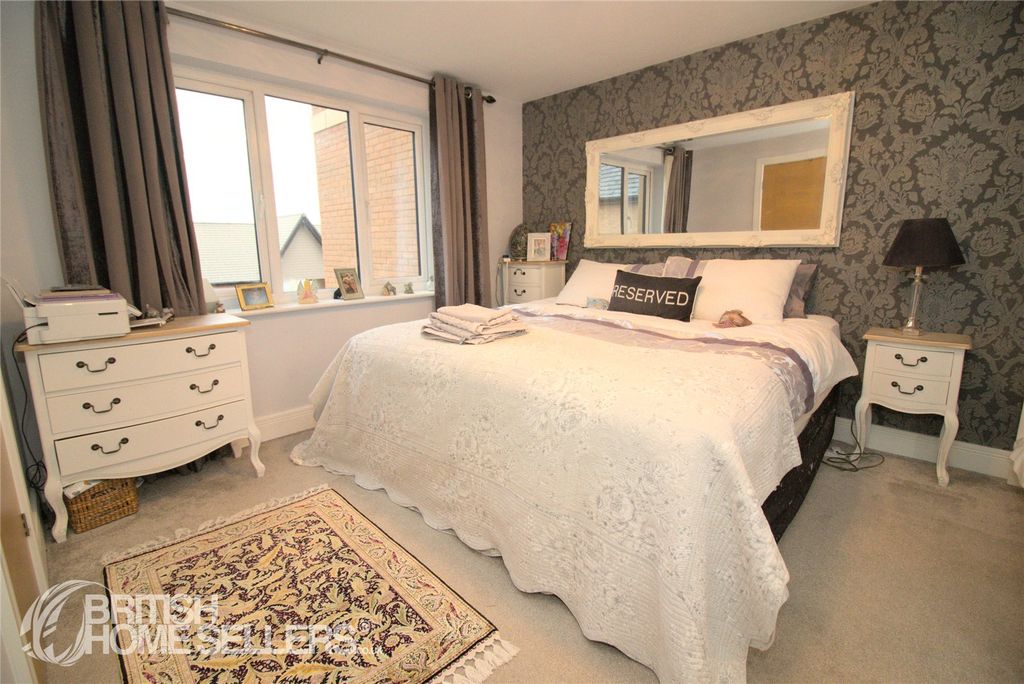 Additional image 7 of 2 bed flat for saleVictory Boulevard, Lytham St. Annes, Lancashire FY8