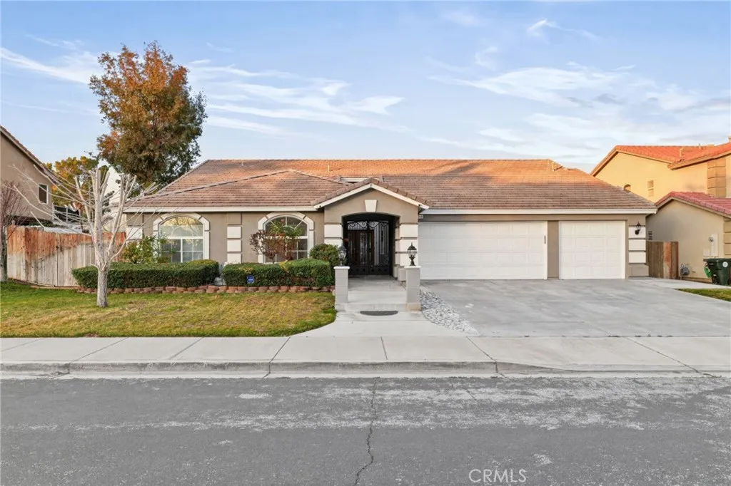 Additional image 2 of 14780 Butterfly Court, Victorville, CA 92394