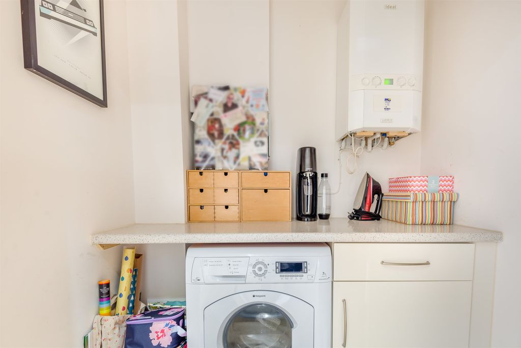Additional image 10 of 2 bed flat for saleBlestium Street, Monmouth, Monmouthshire NP25
