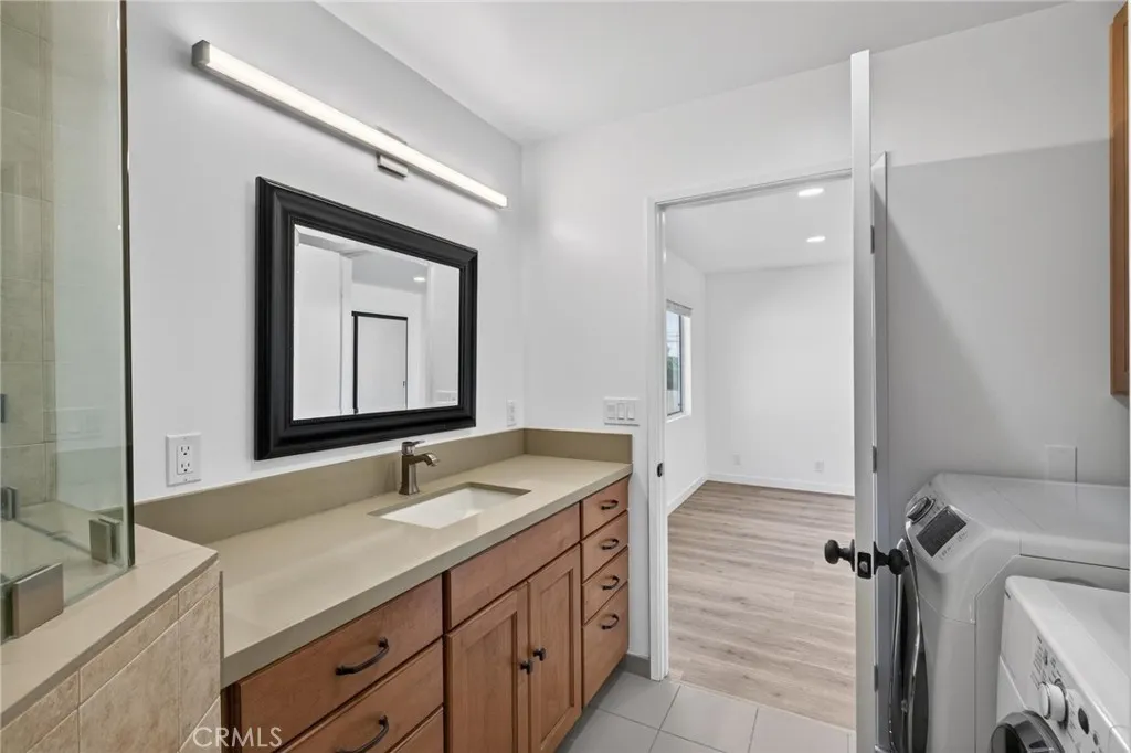 Additional image 60 of 1653 5th St, Manhattan Beach, CA 90266