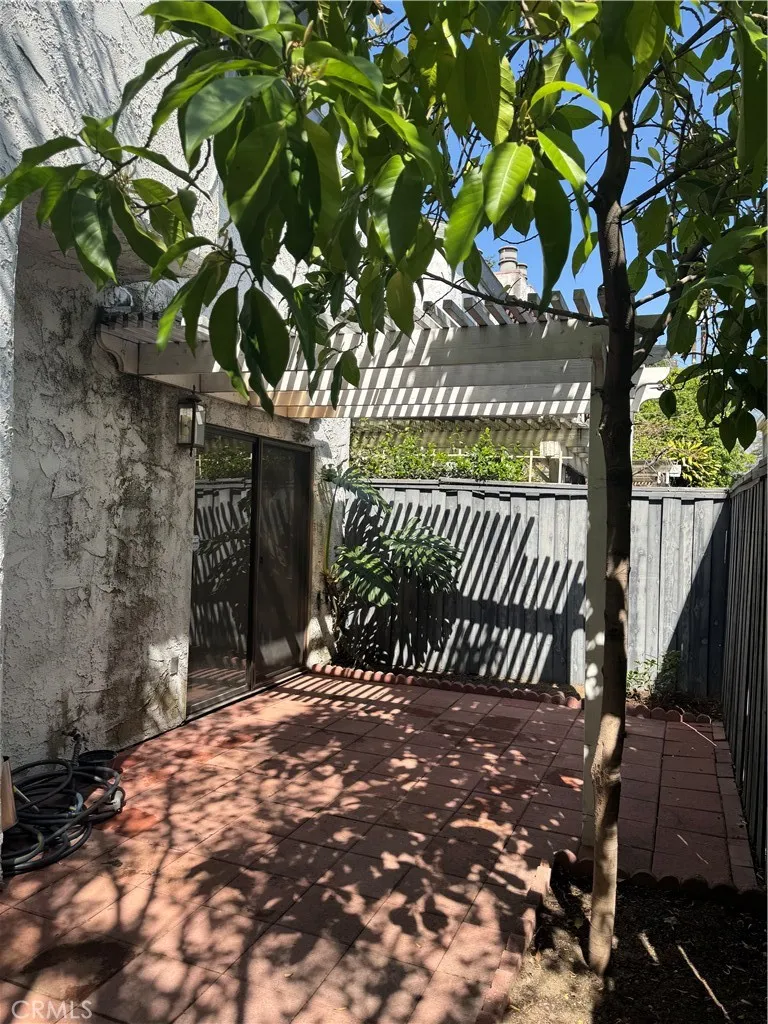 Additional image 67 of 996 W Huntington Dr Unit D, Arcadia, CA 91007