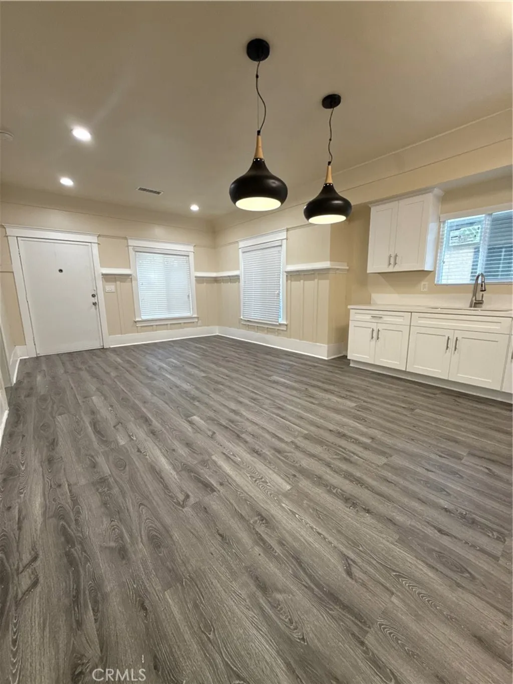 Additional image 4 of 240 W 54th St, Los Angeles, CA 90037