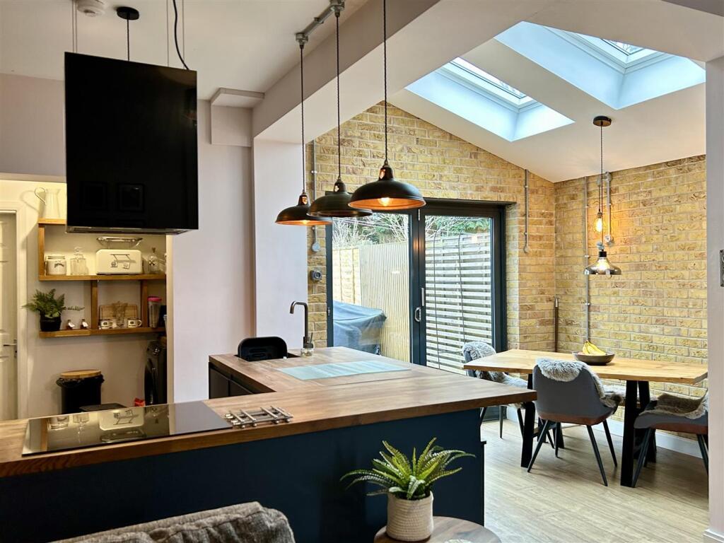 Additional image 21 of Beaumont Road, Halesowen