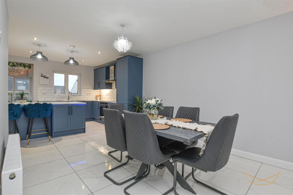 Additional image 7 of 4 bed detached house for saleRushfield Drive, Ballyclare BT39