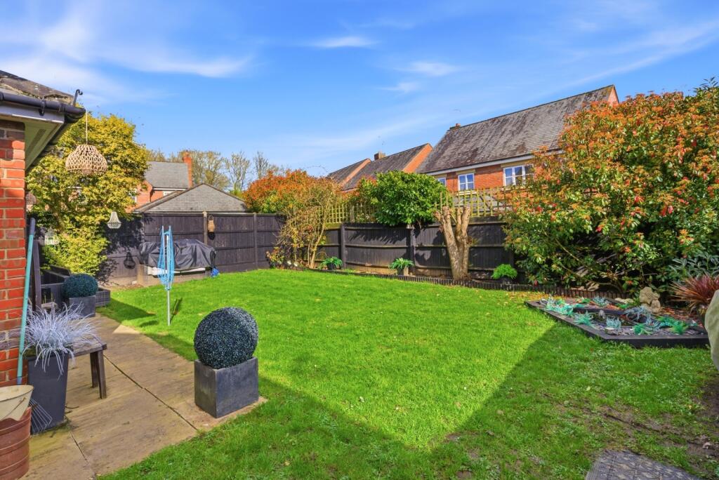 Additional image 24 of Rosemary Drive, London Colney, St. Albans, Hertfordshire, AL2