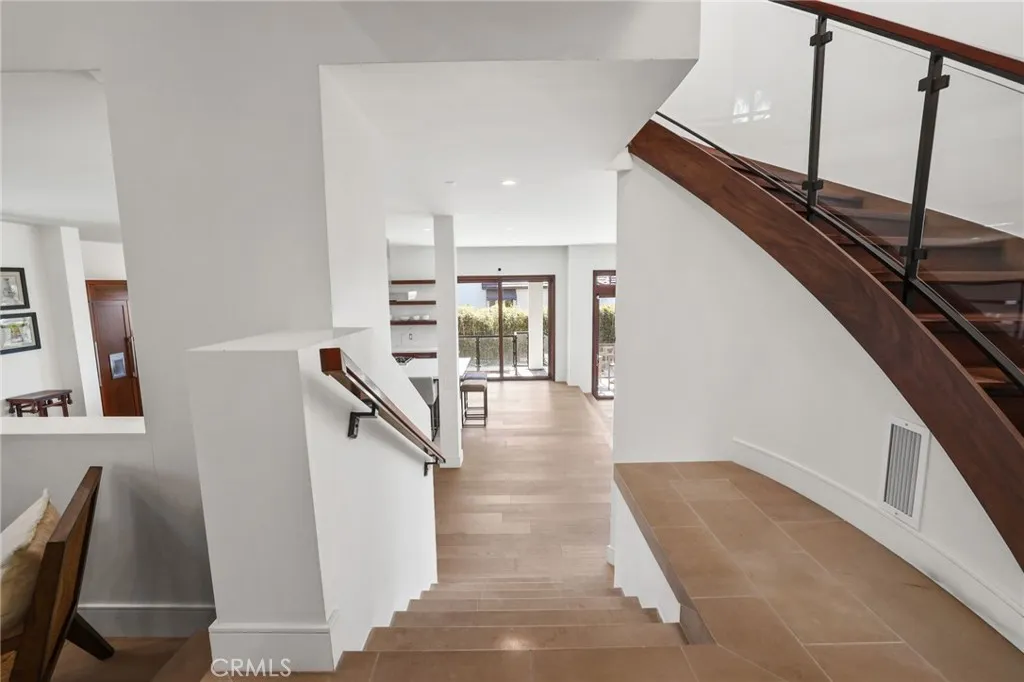 Additional image 5 of 2907 Cliff Drive, Newport Beach, CA 92663