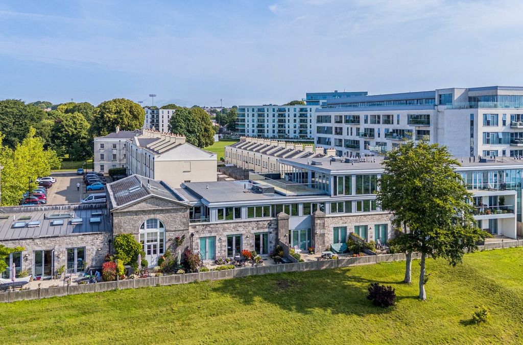 Additional image 25 of 2 bed flat for saleMaritime Square, Plymouth, Devon PL1