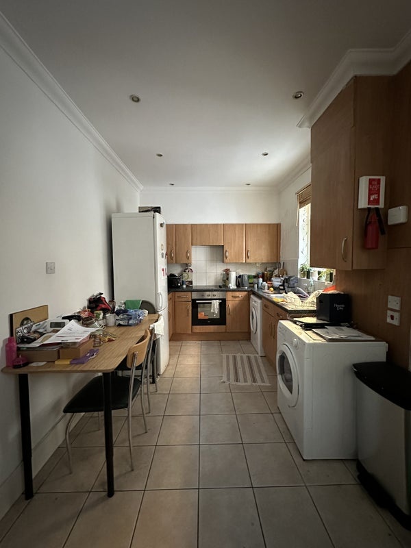Additional image 4 of Room in a Shared Flat, Colonnade, WC1N, N1 7GU