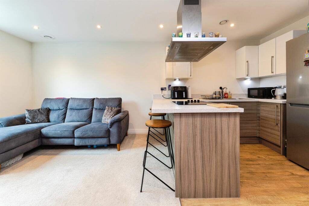 Additional image 7 of Bessemer Road, WELWYN GARDEN CITY