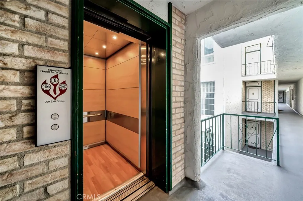 Additional image 28 of 5315 Zelzah Ave Unit 6, Encino, CA 91316