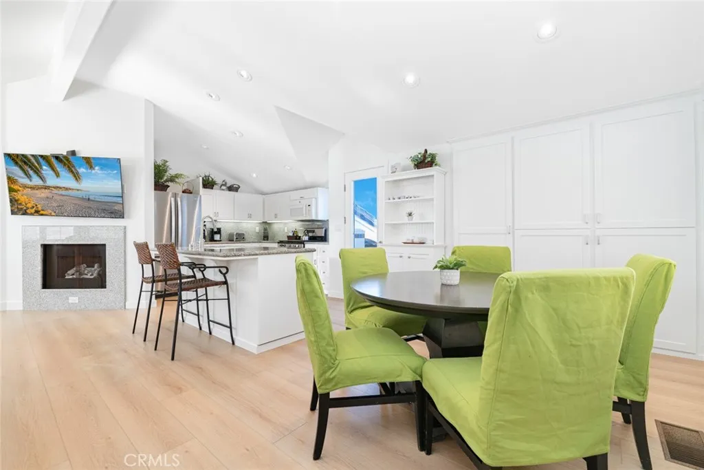 Additional image 40 of 1720 W Oceanfront Unit B, Newport Beach, CA 92663