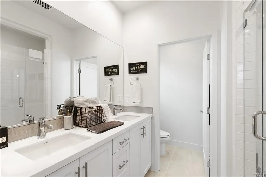 Additional image 26 of 143 Tenor, Irvine, CA 92618