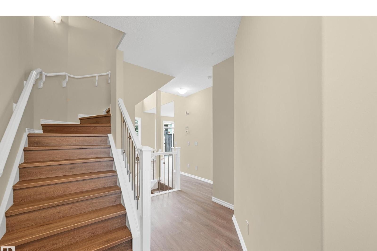 Additional image 8 of 11544 11 Avenue SW, Edmonton, AB, T6W1W8