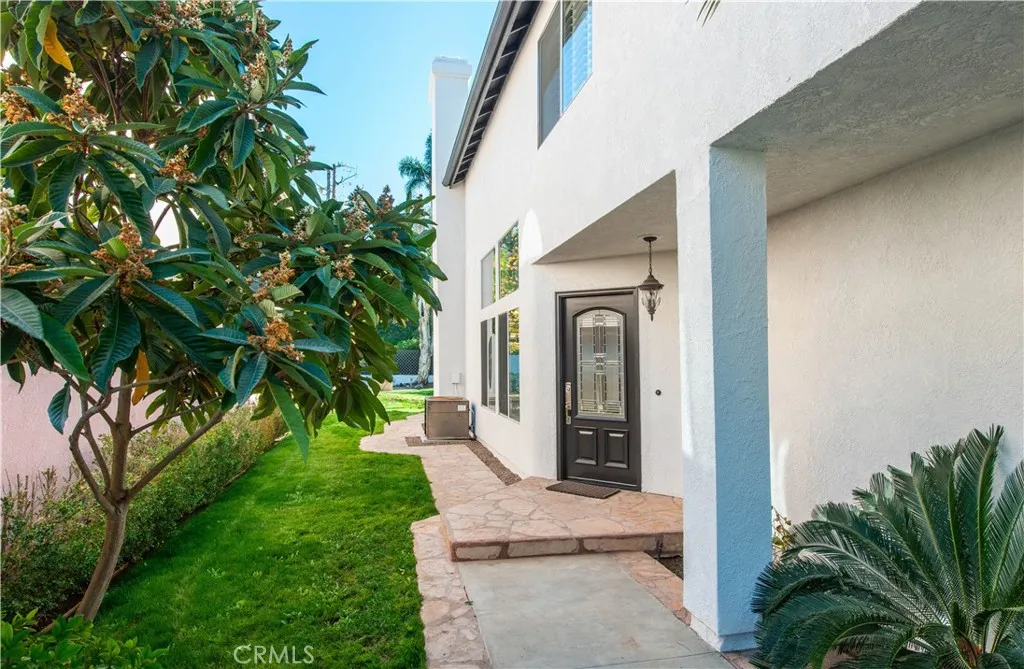 Additional image 3 of 24666 Calle Largo, Calabasas, CA 91302