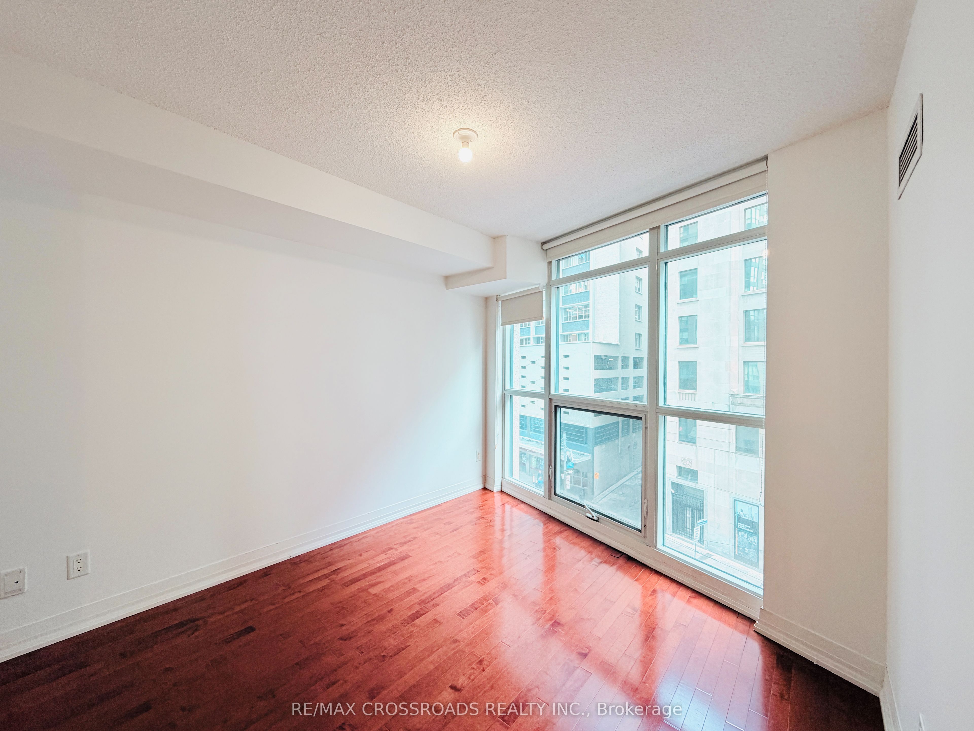 Additional image 6 of 503-21 Carlton Street, Toronto, ON, M5B 1L3