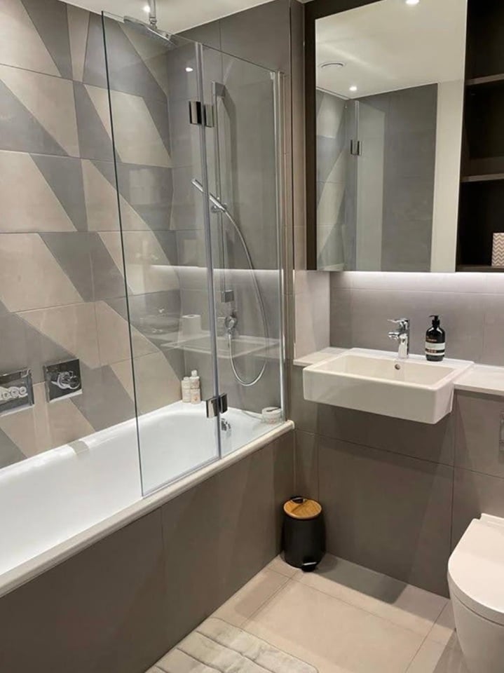 Additional image 5 of 2 Bed Flat, Clarendon Court, EC1Y, N1 7GU