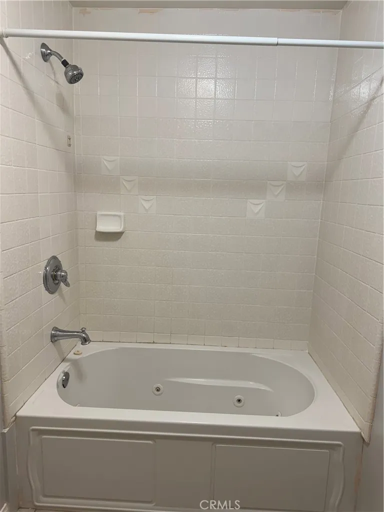 Additional image 59 of 996 W Huntington Dr Unit D, Arcadia, CA 91007