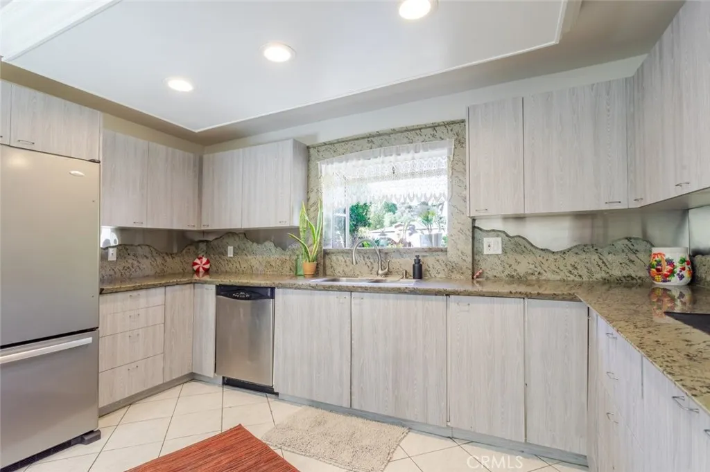 Additional image 50 of 19026 Keswick St, Reseda, CA 91335