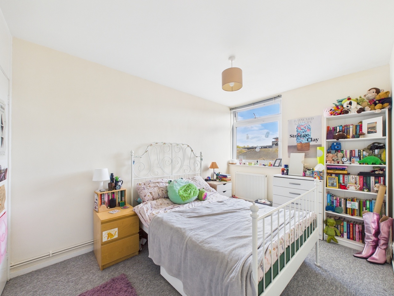 4 Bed Flat, Portland Grove, SW8, N1 7GU