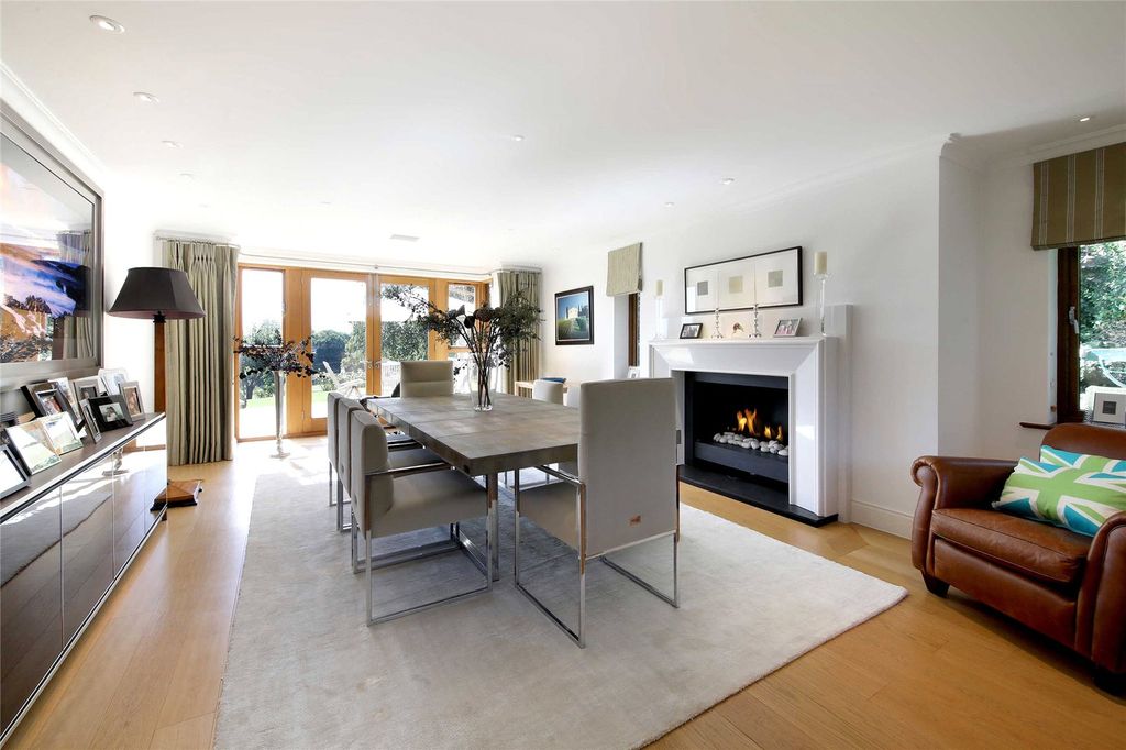 Additional image 9 of 5 bed detached house for saleHarpsden Way, Henley-On-Thames, Oxfordshire RG9