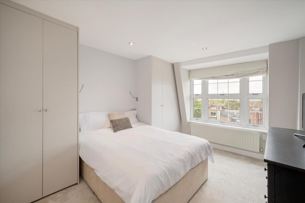 Additional image 7 of 2 Bed Flat, Ovington Court, SW3, N1 7GU