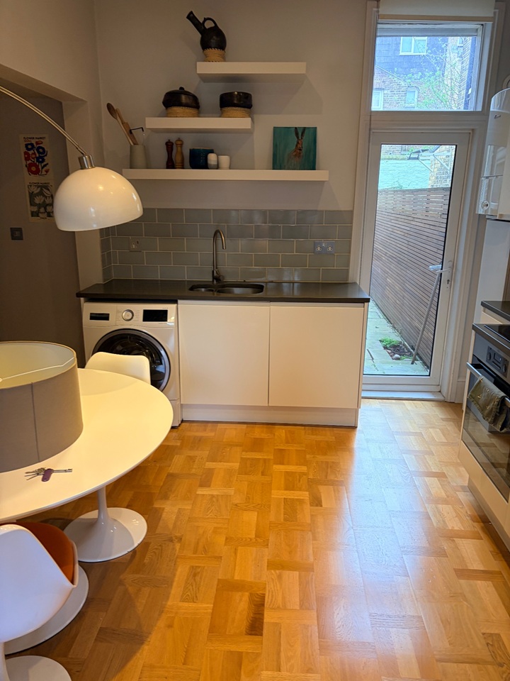 Additional image 5 of 2 Bed Flat, Oakley Place, SE1, N1 7GU