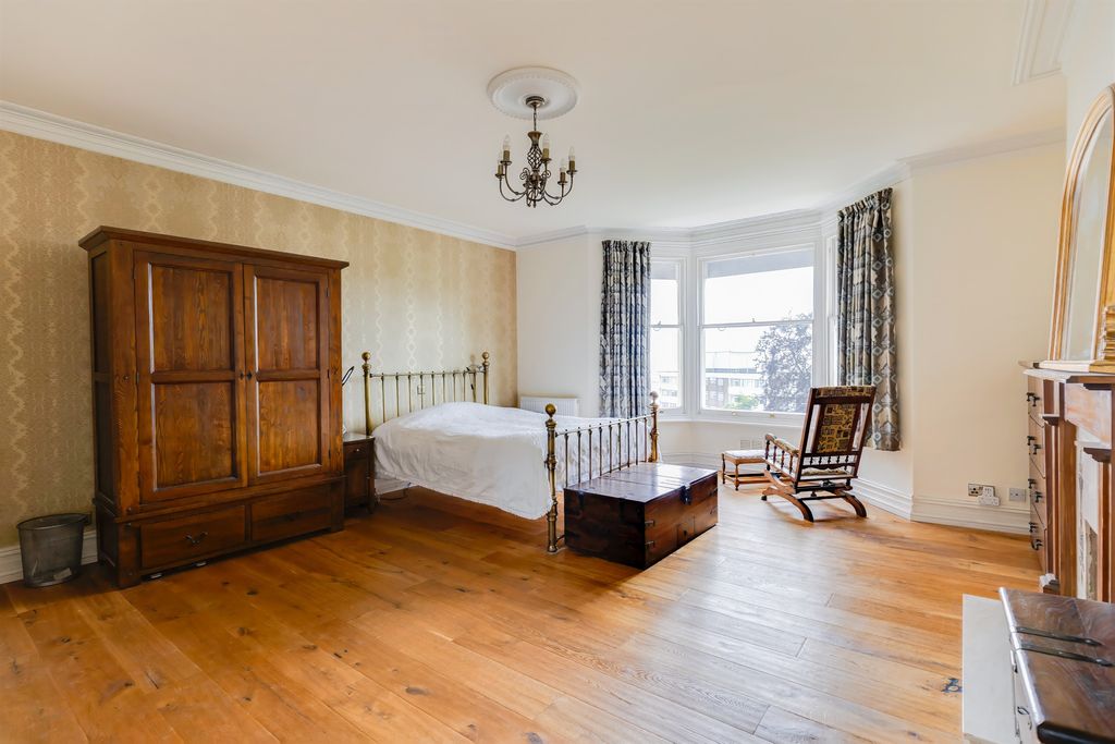 Additional image 25 of 7 bed semi-detached house for saleBeach Lane, Penarth CF64