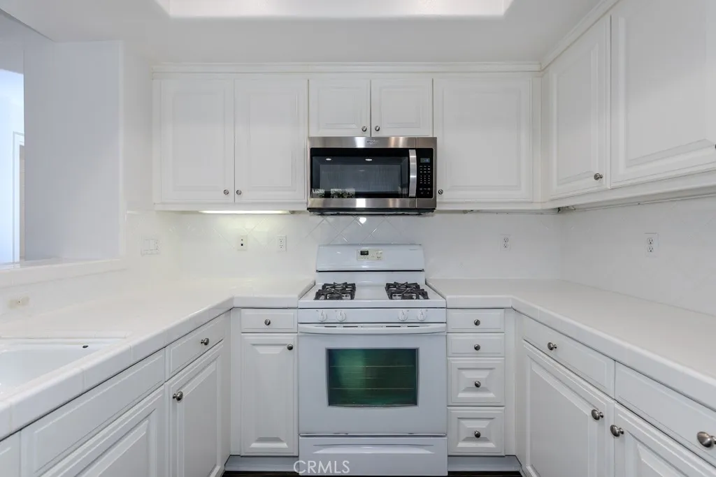 Additional image 51 of 87 Reunion, Irvine, CA 92603