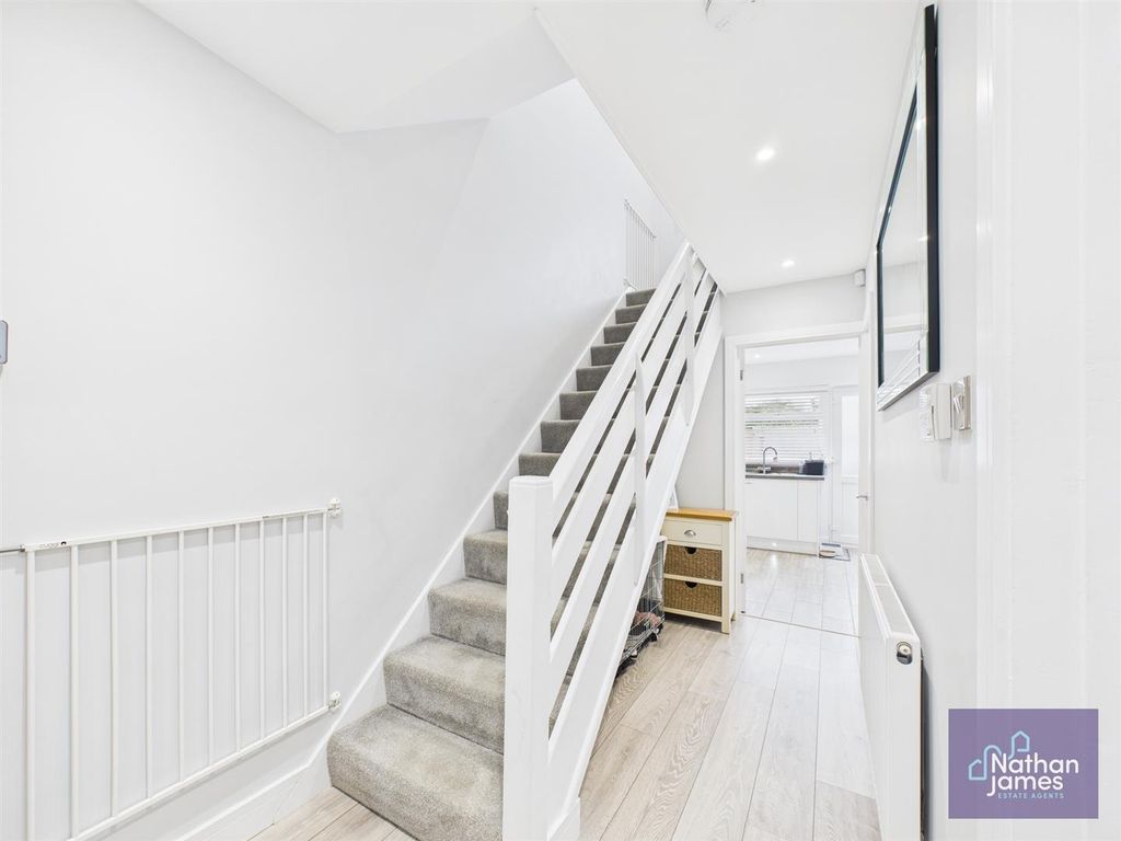Additional image 9 of 3 bed property for saleWaghausel Close, Caldicot NP26