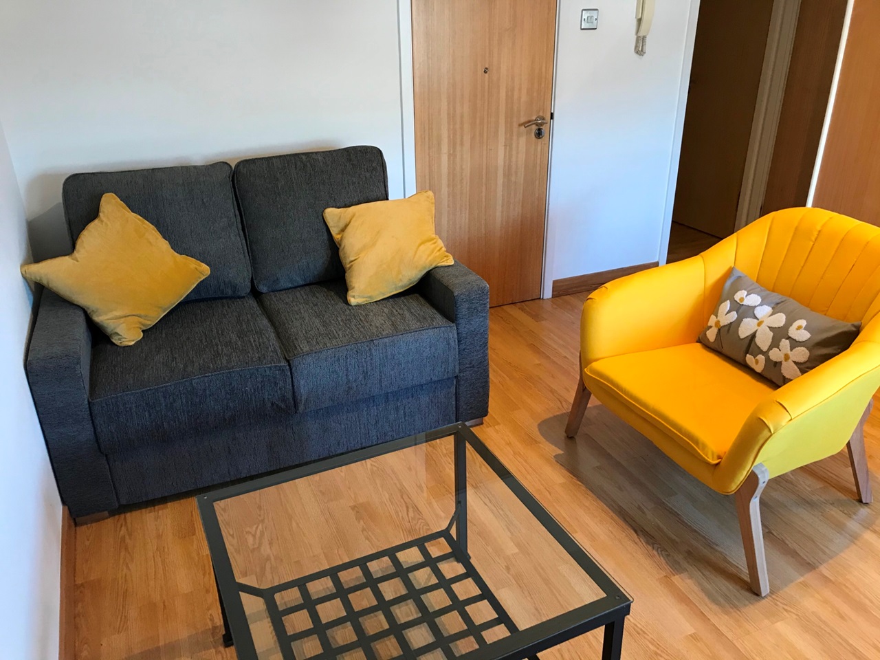 1 Bed Flat, Long Lane, EC1A, N1 7GU