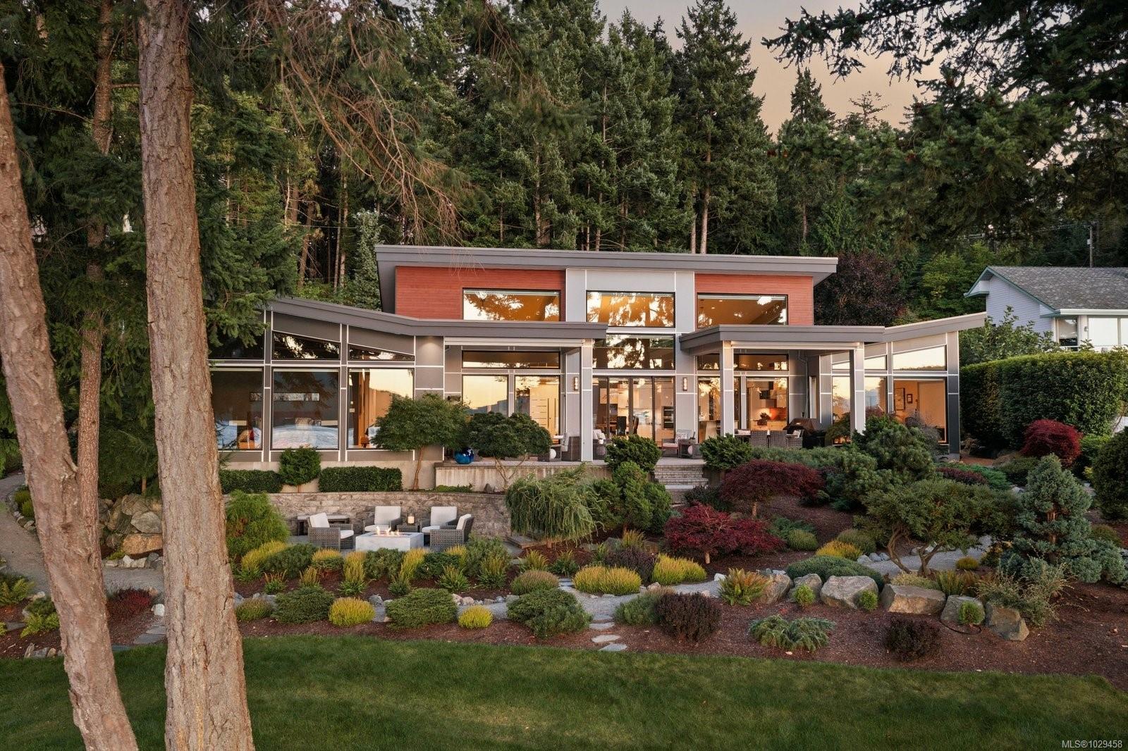 Additional image 3 of 568 Lands End Road, North Saanich, BC, V8L 5K9