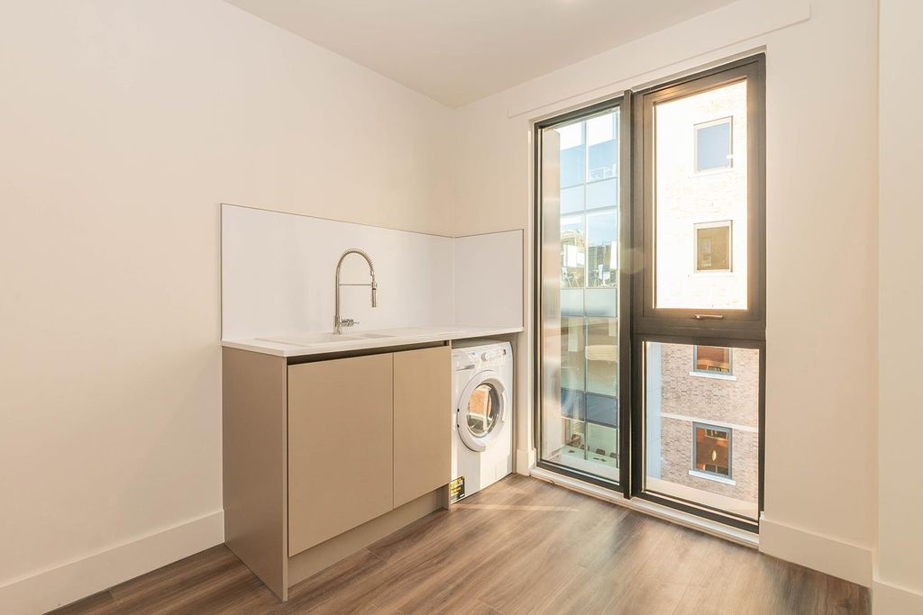 Additional image 8 of 3 bed flat for saleThe Lightwell, 61 Cornwall Street B3