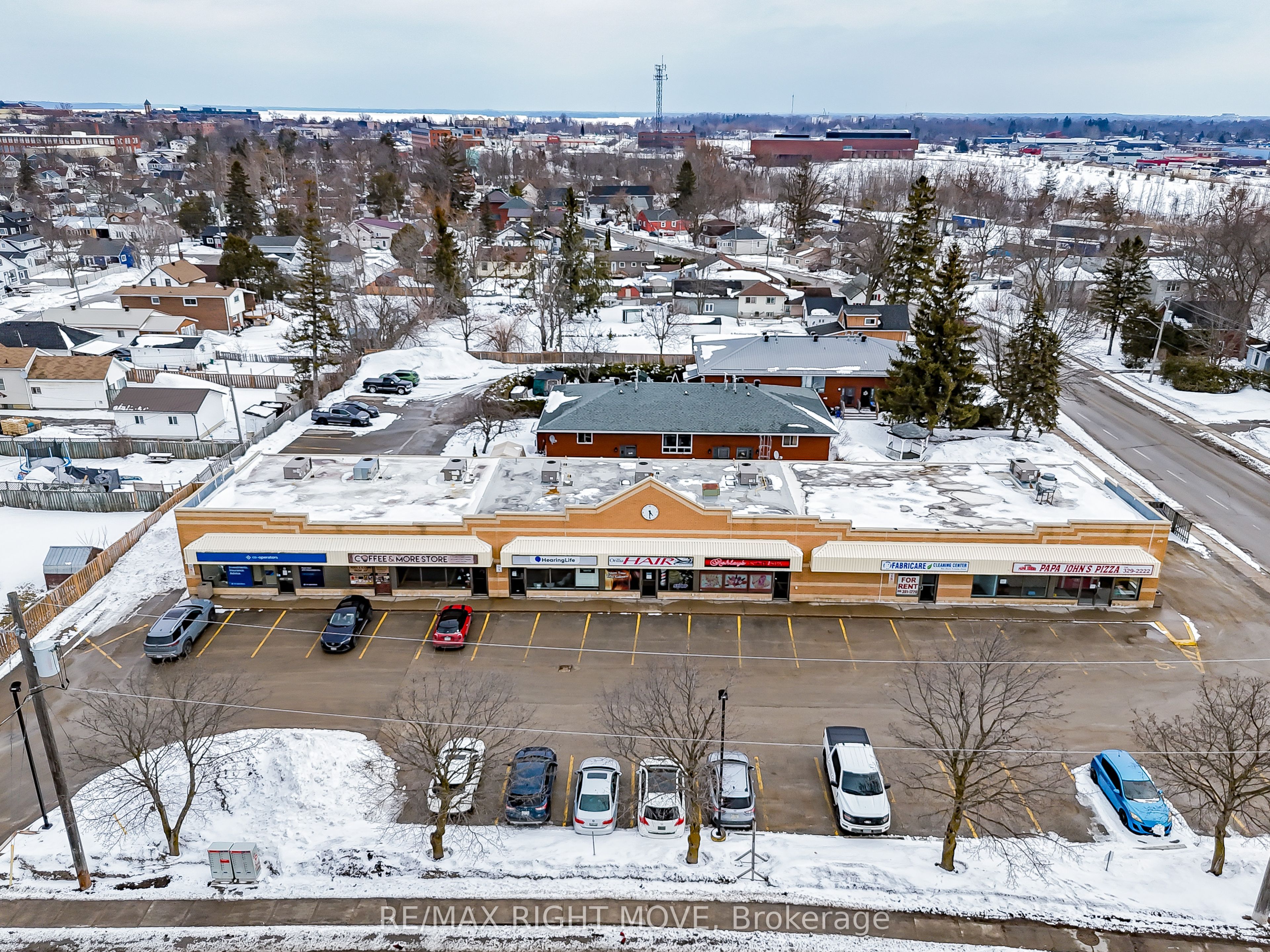 2-170 Memorial Avenue, Orillia, ON, L3V 7M9