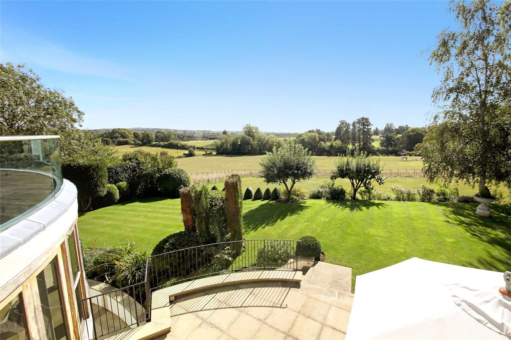 Additional image 17 of 5 bed detached house for saleHarpsden Way, Henley-On-Thames, Oxfordshire RG9