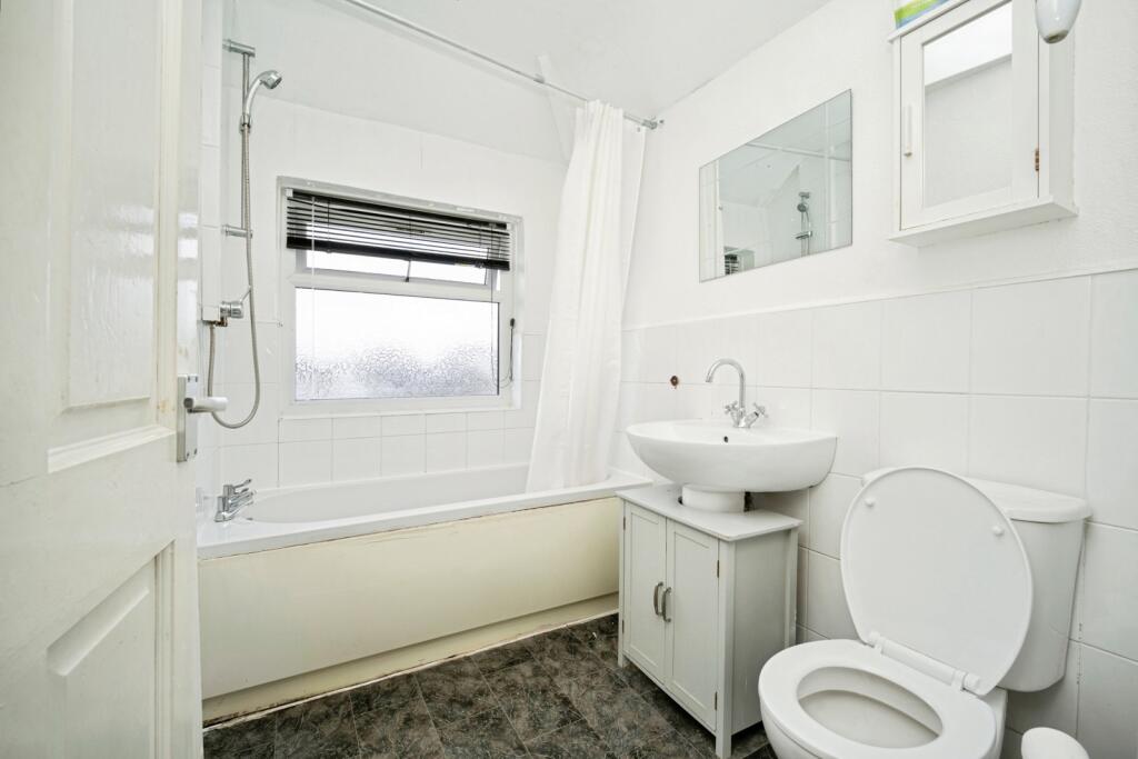 Additional image 15 of Bayford Avenue, Sheldon, Birmingham, West Midlands, B26