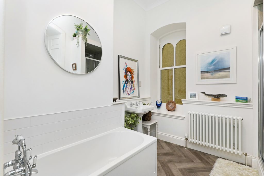 Additional image 7 of 1 bed flat for sale5 Venlaw Castle Apartment, Peebles EH45
