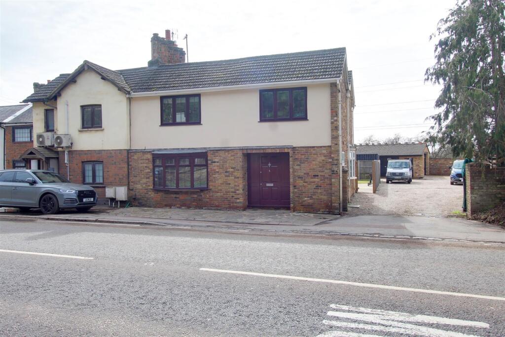 Great North Road, Welham Green, North Mymms, Hatfield