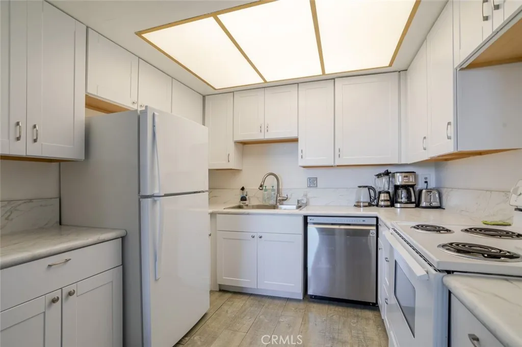 Additional image 42 of 321 S San Vicente Boulevard Unit 505, Los Angeles, CA 90048