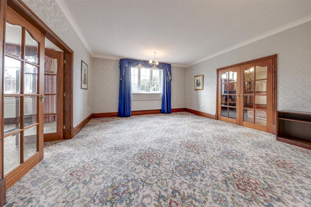 Additional image 20 of 6 bed detached house for saleBurnley Road, Loveclough, Rossendale - Over 10, 000Sqft Of Accommodation BB4