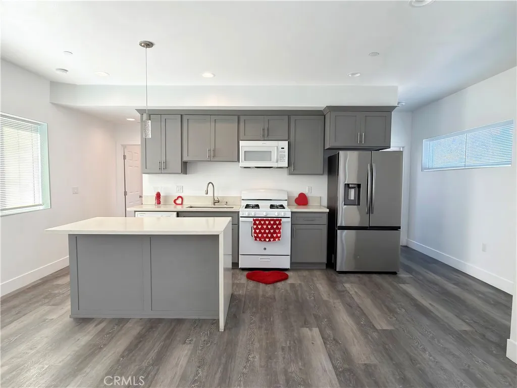 Additional image 27 of 1489 Atlantic Avenue, Long Beach, CA 90813