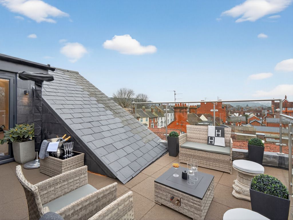 Additional image 35 of 3 bed flat for saleFriday Street Henley-On-Thames, Oxfordshire RG9