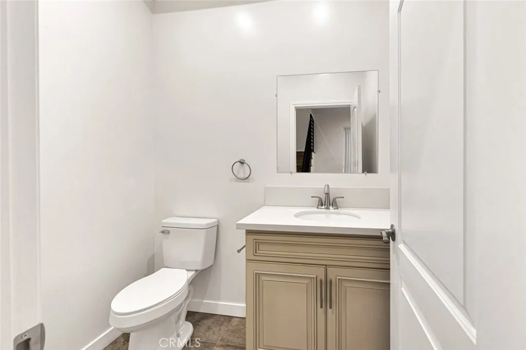 Additional image 7 of 569 E Cypress Avenue, Burbank, CA 91501