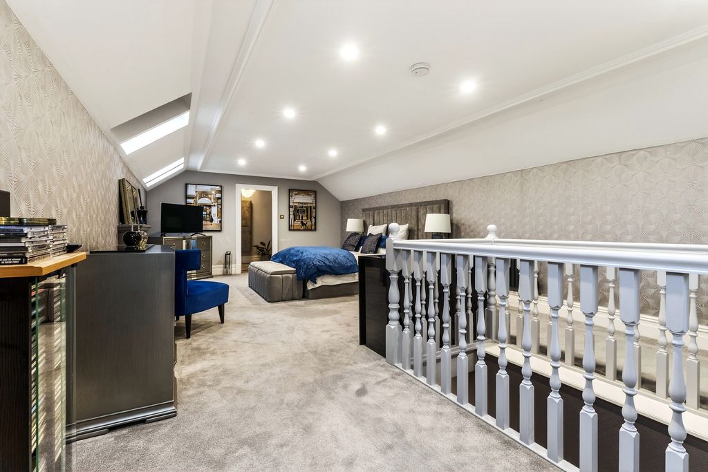 Additional image 10 of 3 bed flat for saleBeach Road, Birkdale PR8