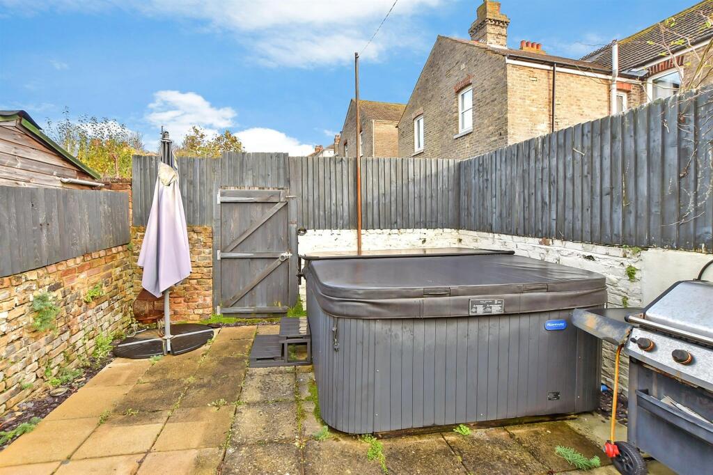 Additional image 6 of Elms Vale Road, Dover, Kent