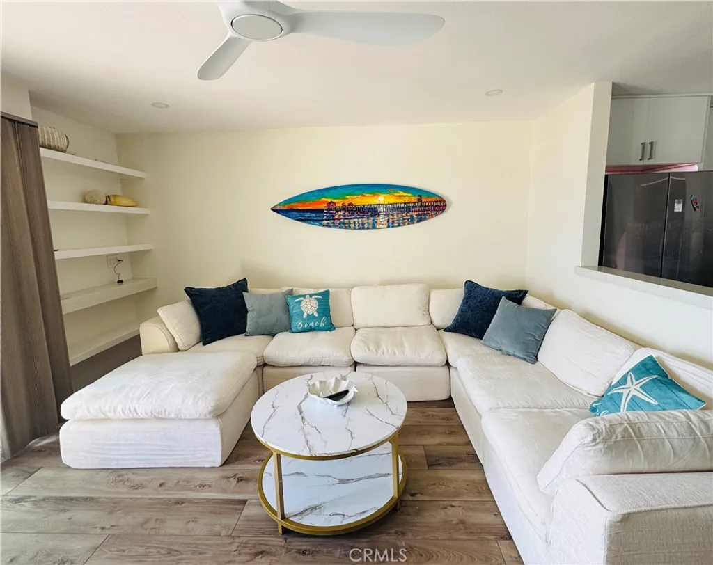 Additional image 6 of 711 Pacific Coast Unit 330, Huntington Beach, CA 92648