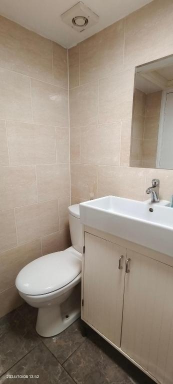 Additional image 8 of 1 Bed Flat, Brechin Place, SW7, N1 7GU